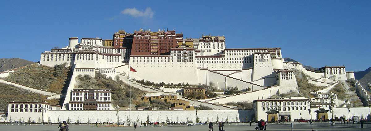 potala palace panorama