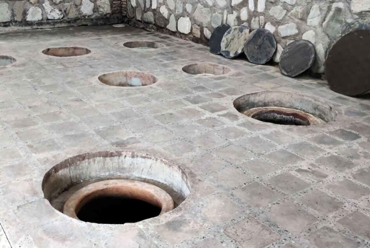 qvevri pots in the ground