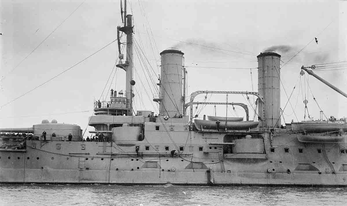 russian battleship tsarevich loc