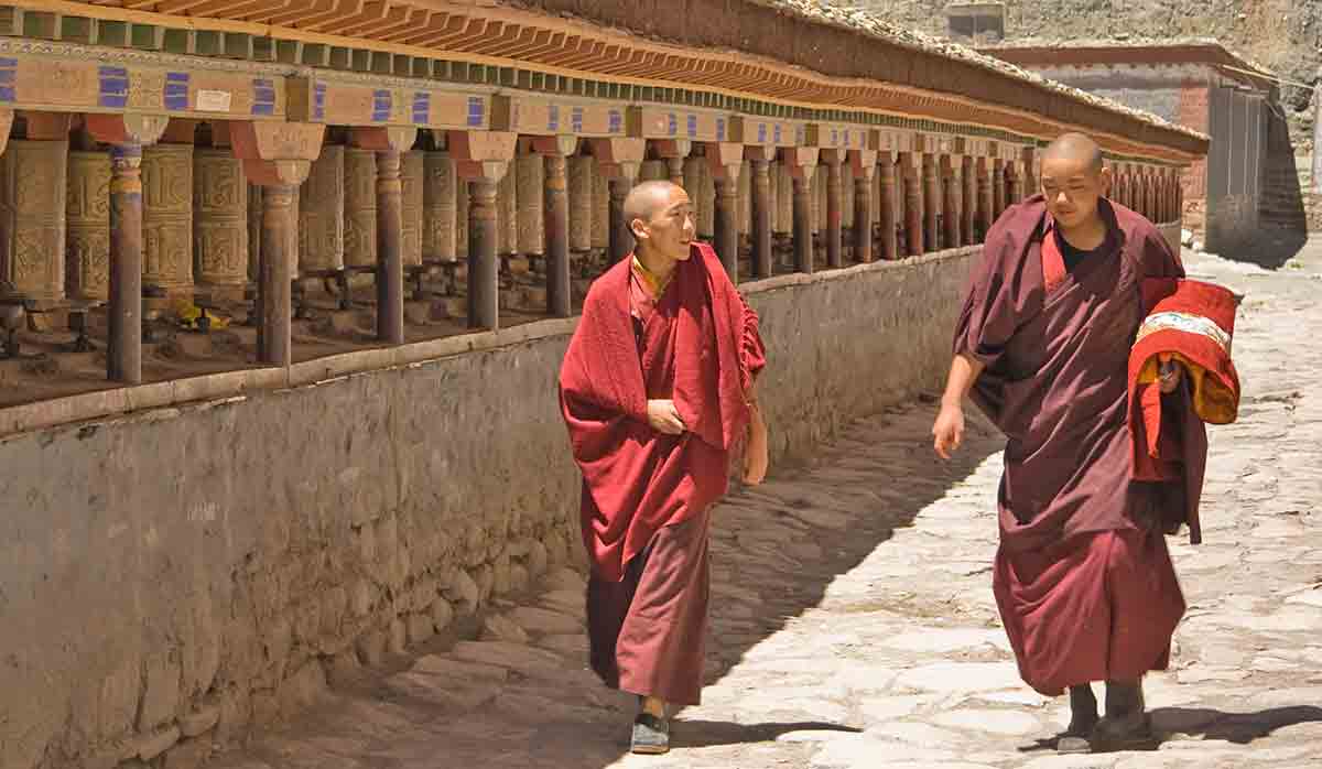 sakya monastery tibet
