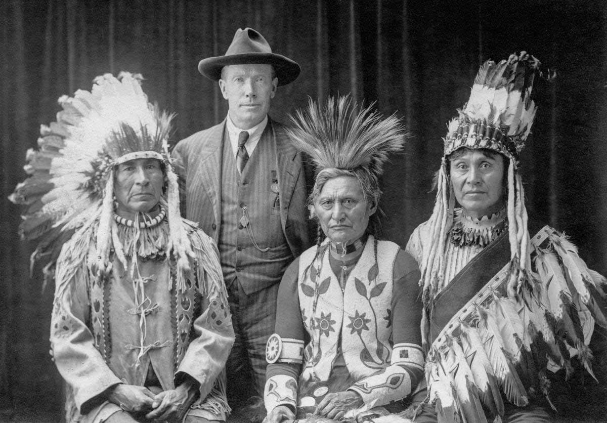 teit with plateau chiefs first nations canada