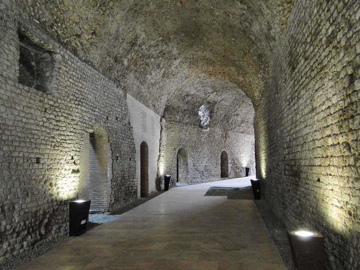 tunnels terragona roman circus