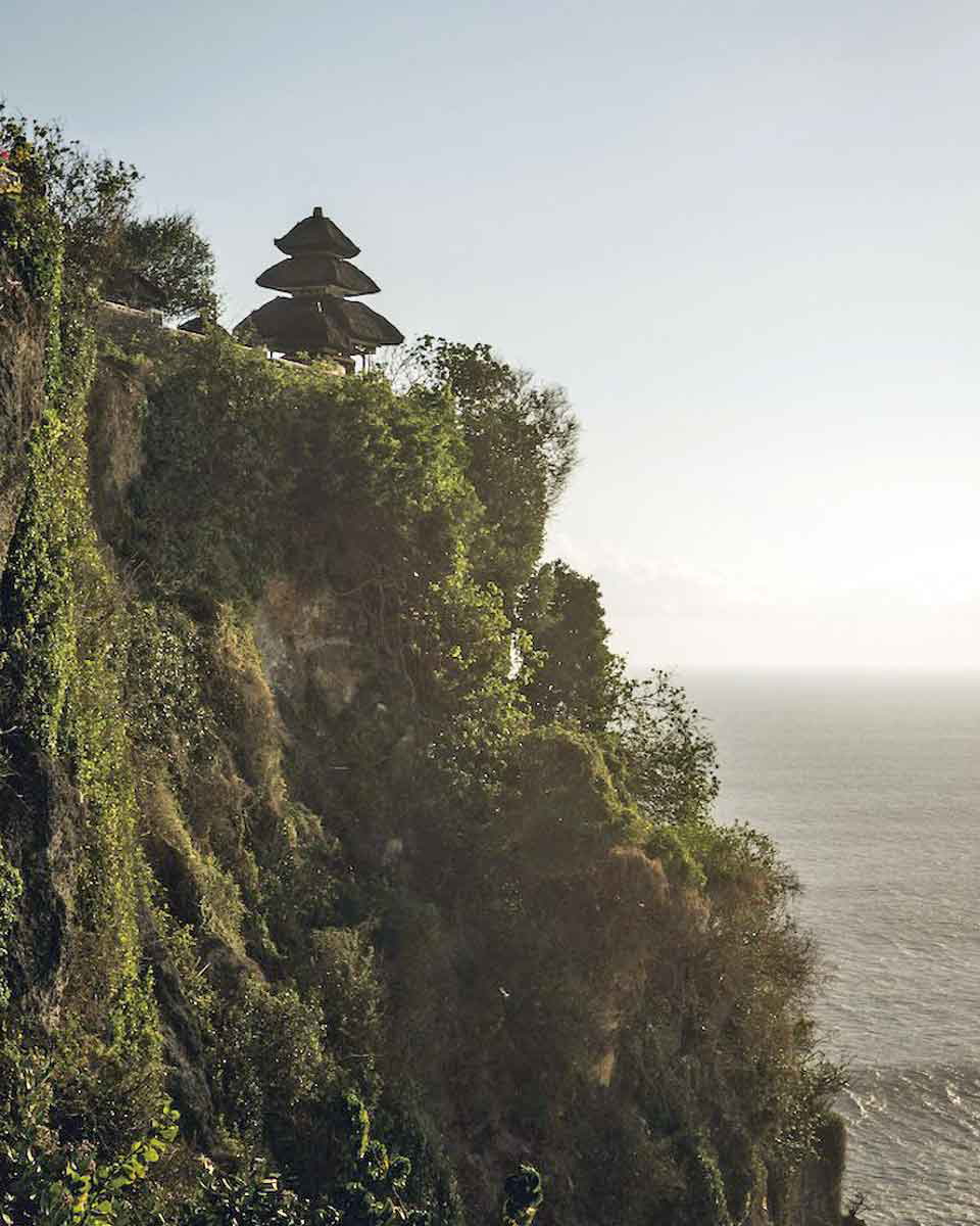 uluwatu temple bali