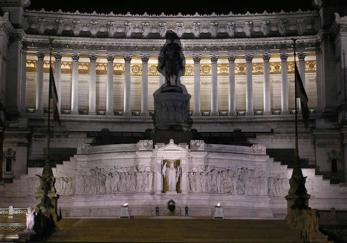 vittoriano tomb unknown soldier