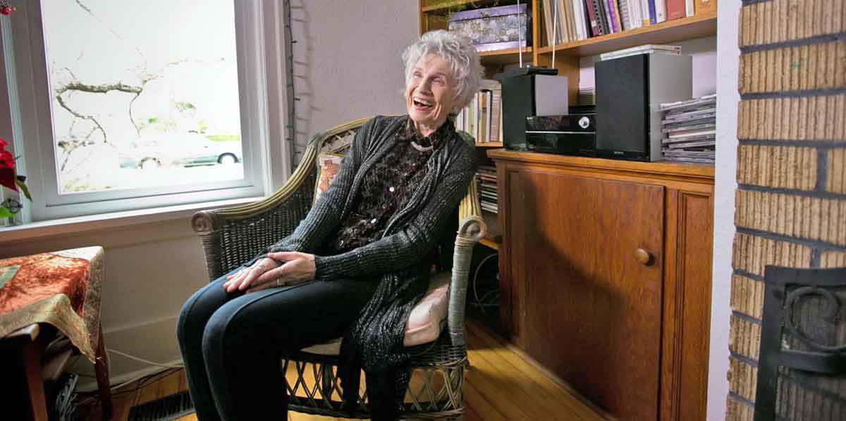 munro house books canadian author