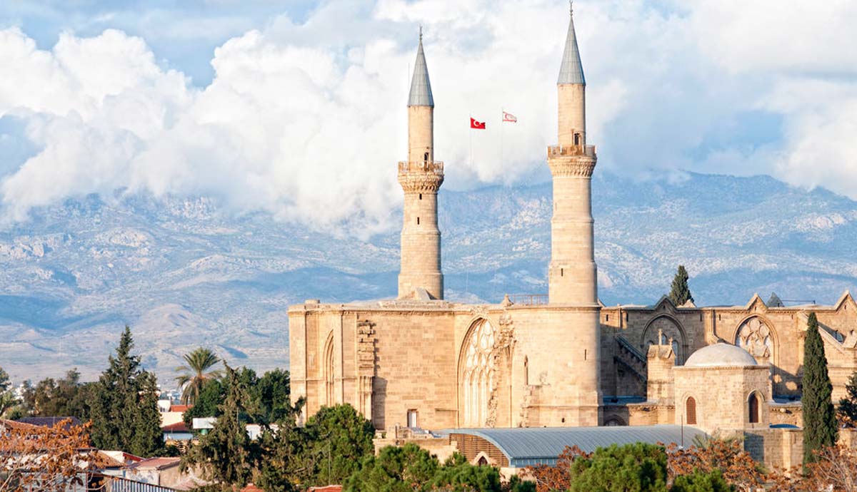 nicosia the last divided capital of cyprus