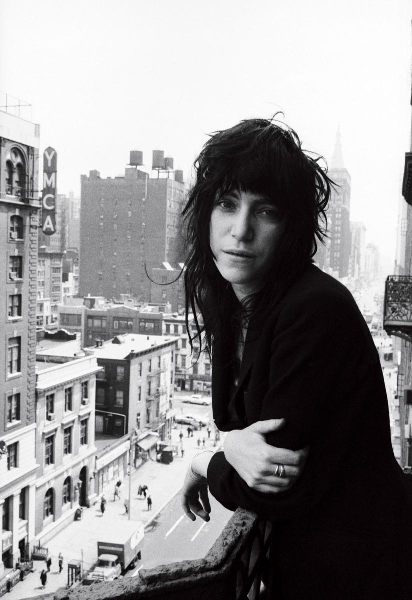 robert mapplethorpe patti smith chelsea hotel photograph
