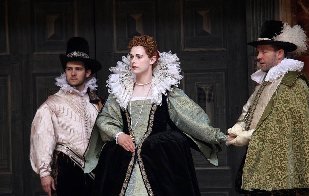 shakespearean actors globe theater costume traditional acting
