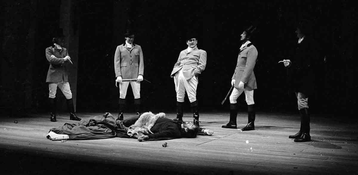 taming shrew rsc men patriarchy 1978 theater