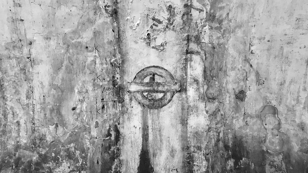 rusted wall bank station facts about london