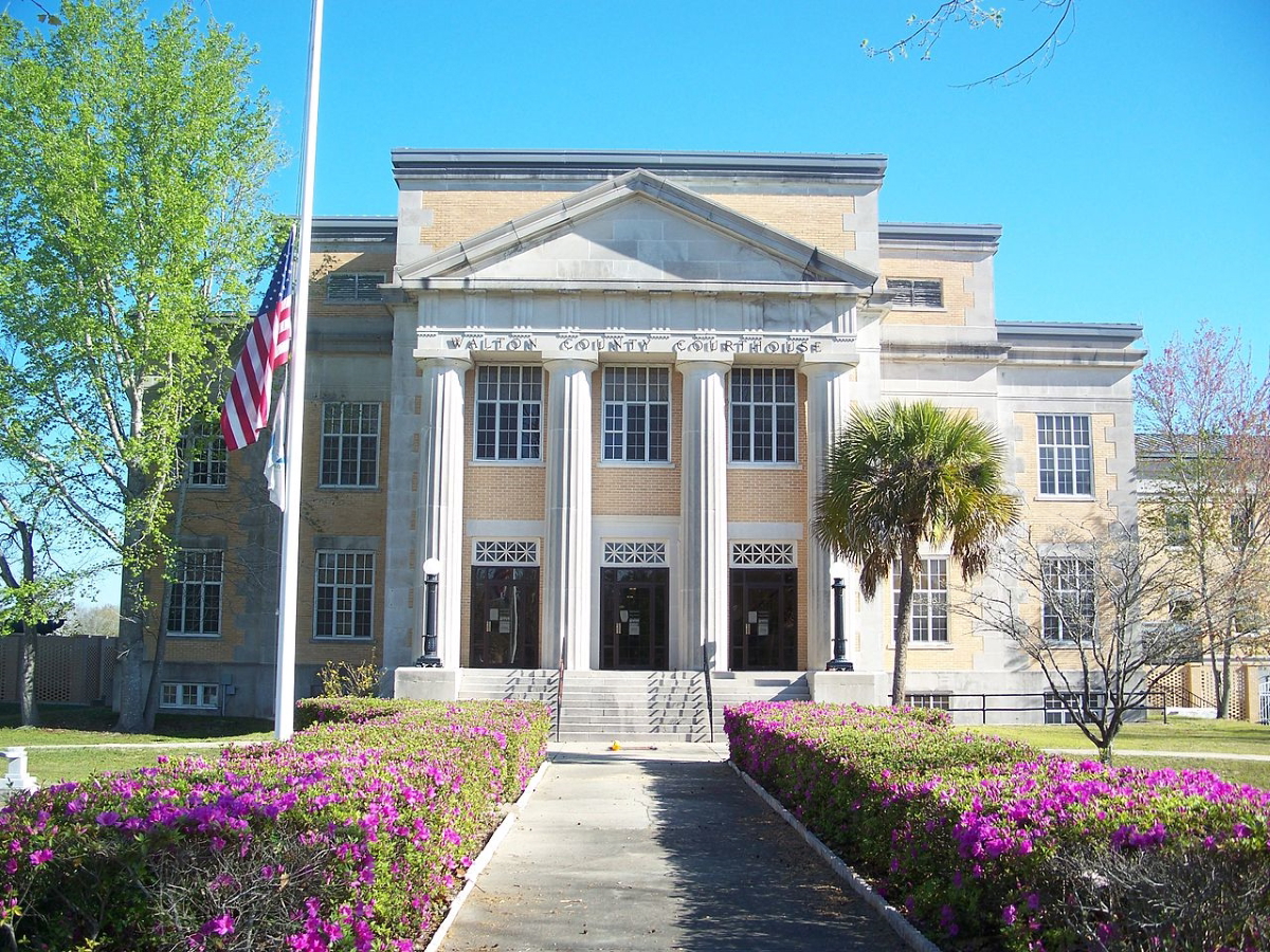defuniak springs historic district building florida