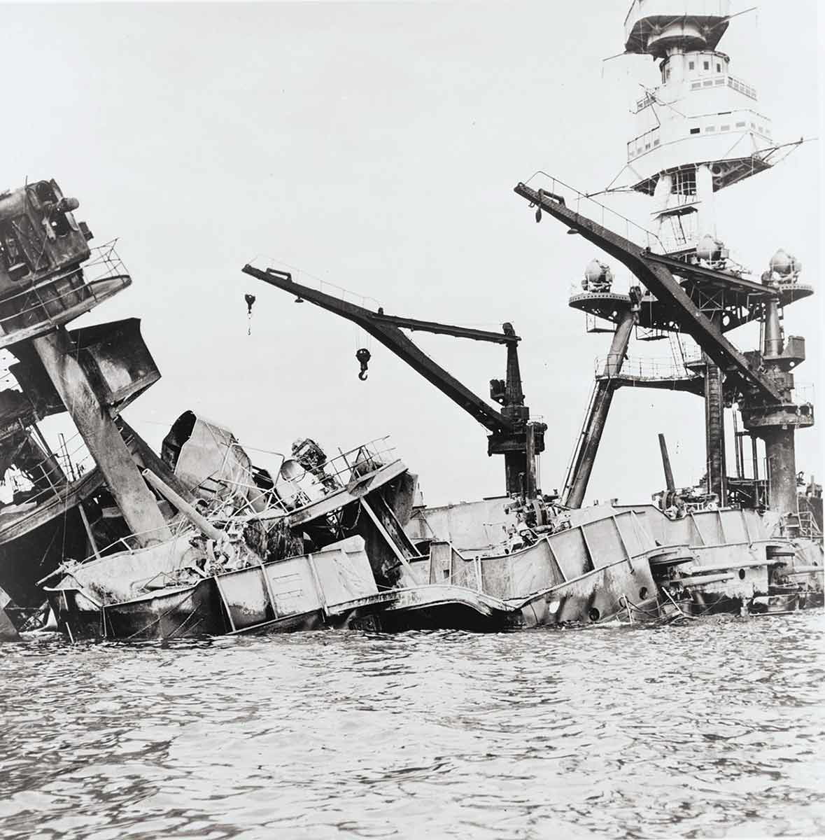 pearl harbor uss arizona
