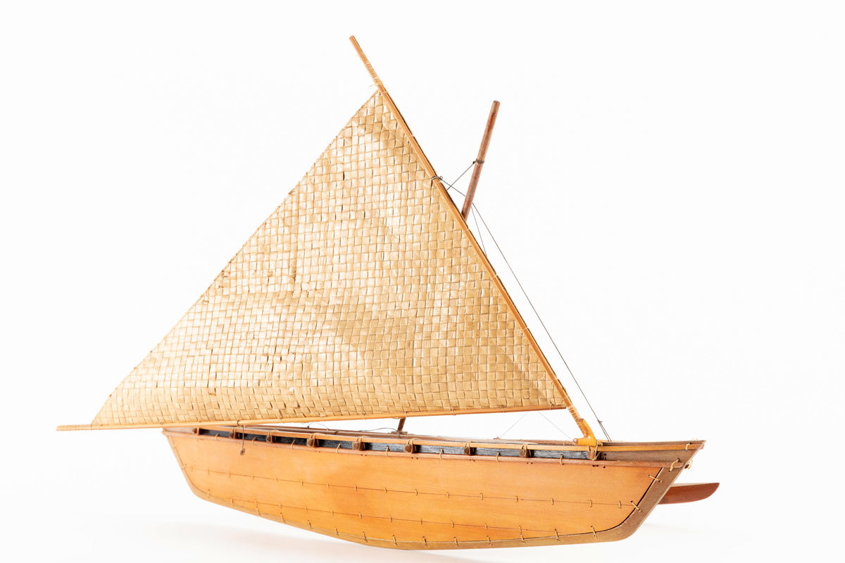 Model Wa Ririk Canoe Pacific Kiribati