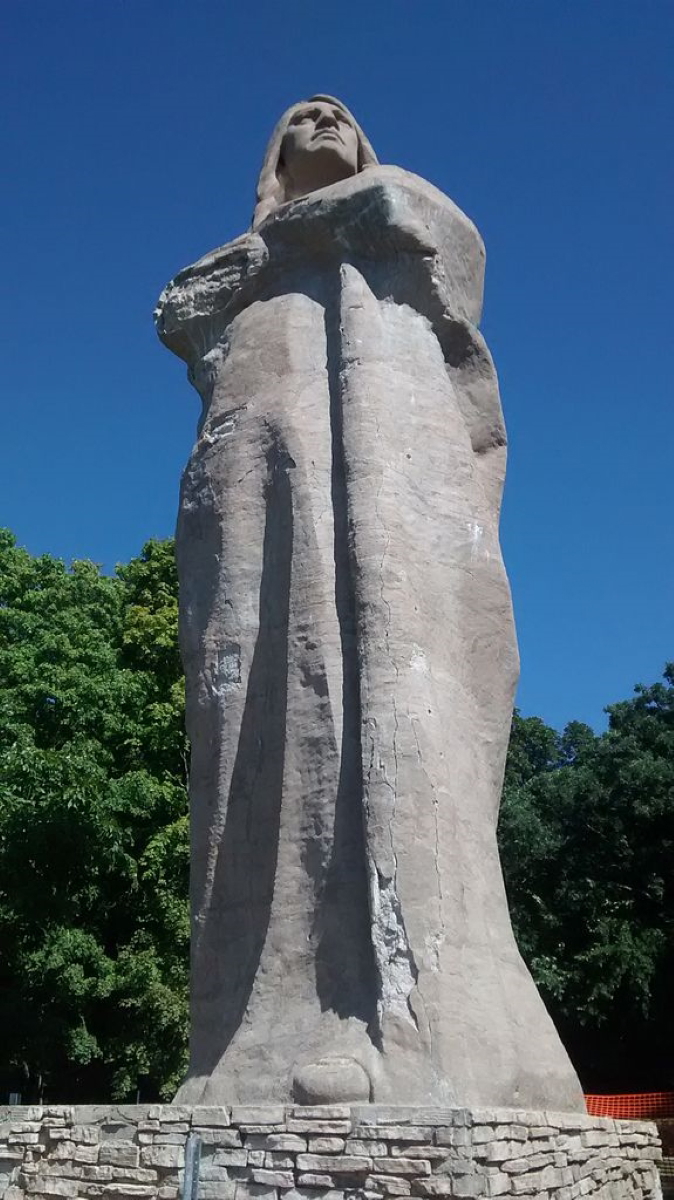 black hawk statue lowden state park