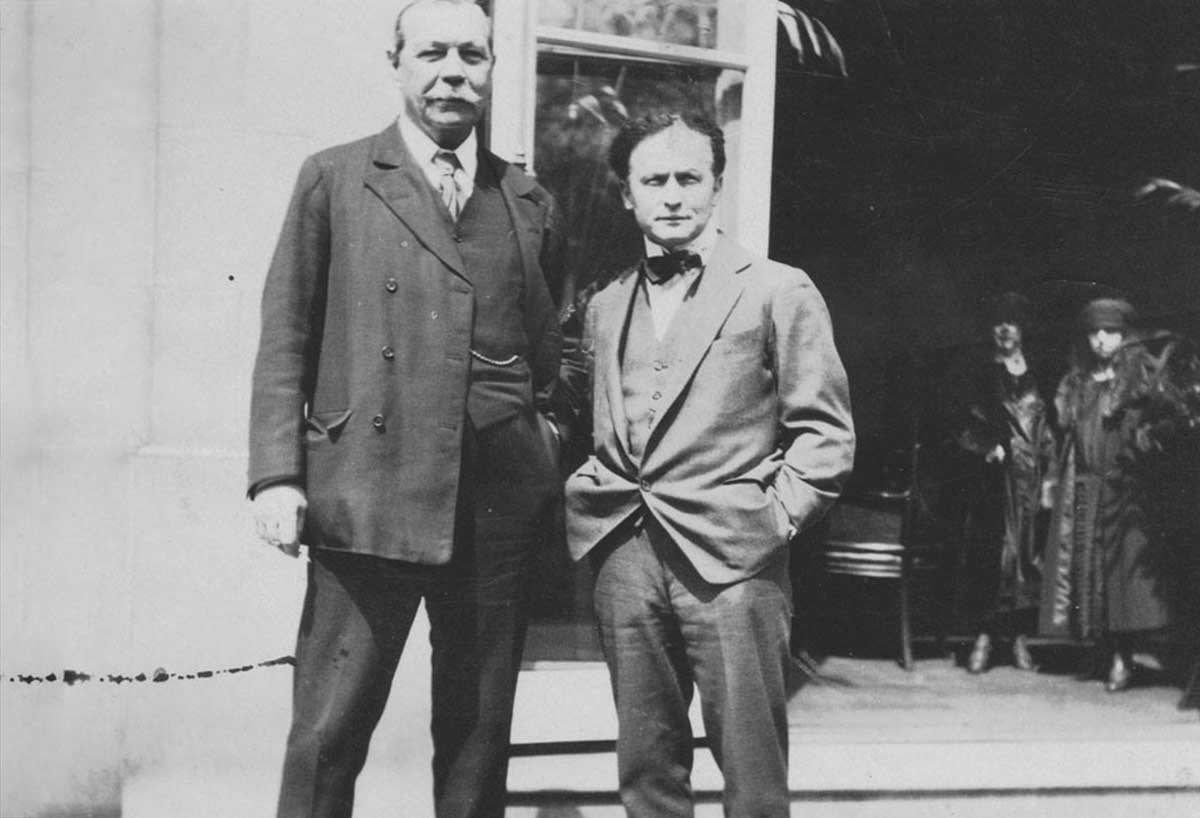 doyle houdini photo