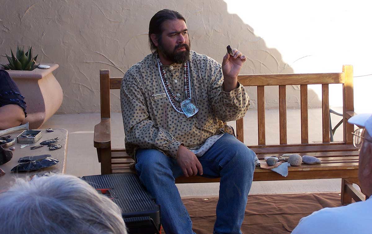 flint knapping demonstration