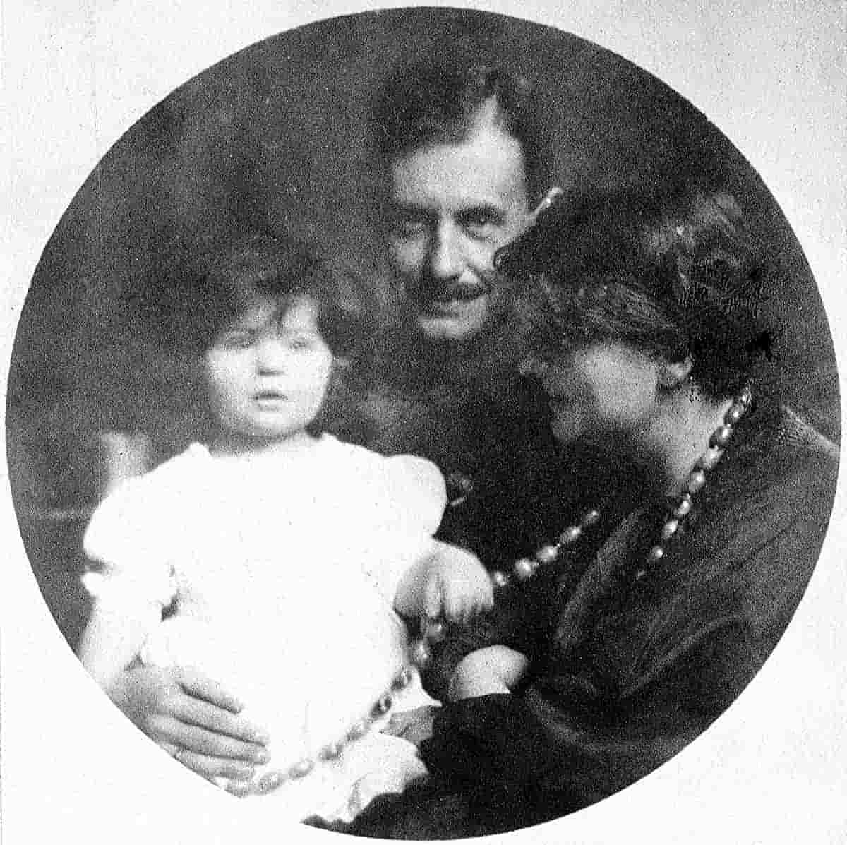 gropius alma photo