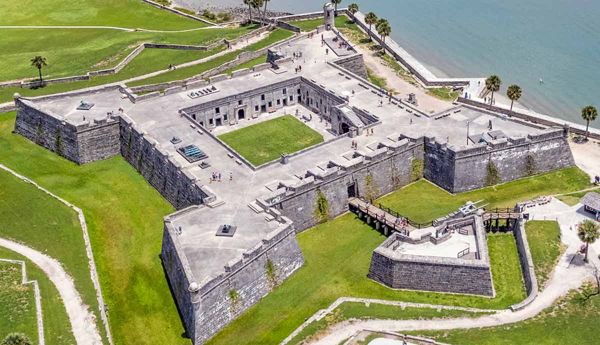 must see historic landmarks florida