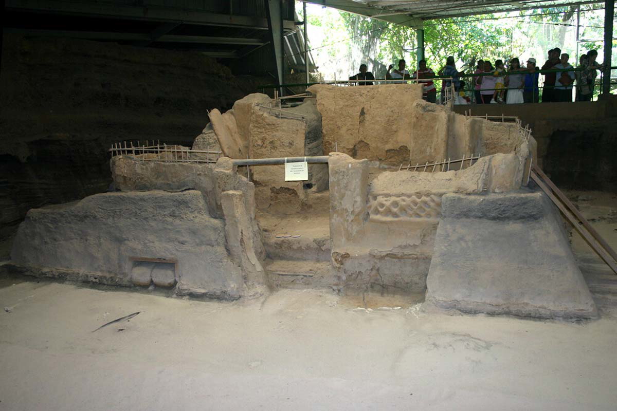 Structure 12