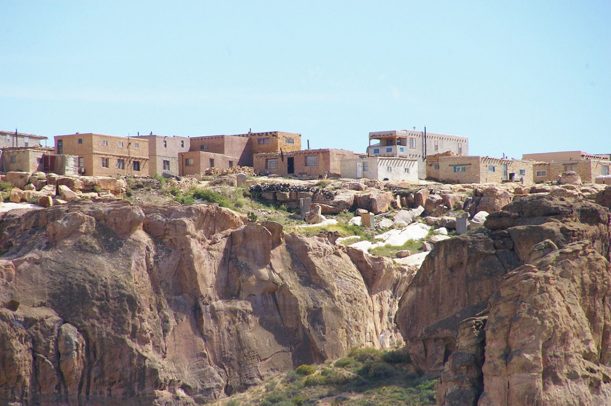 acoma pueblo sky city new mexico