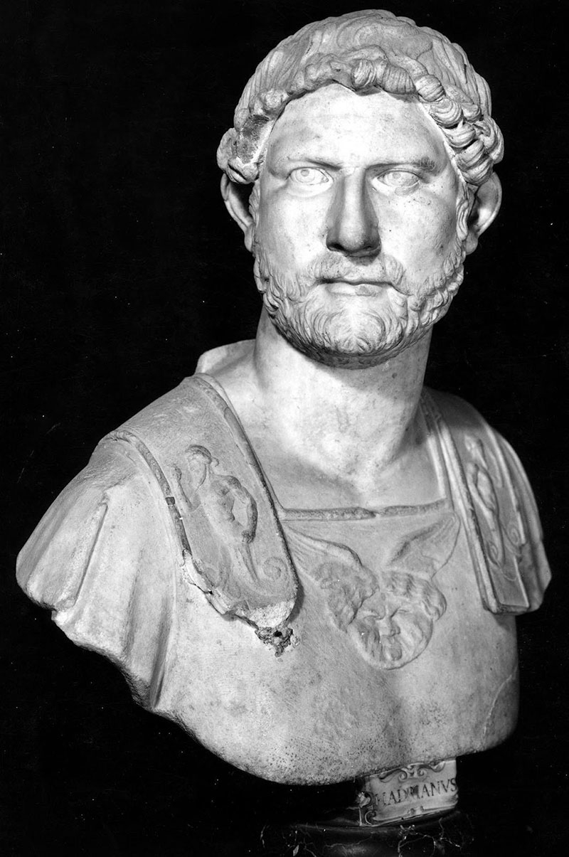 bust of hadrian