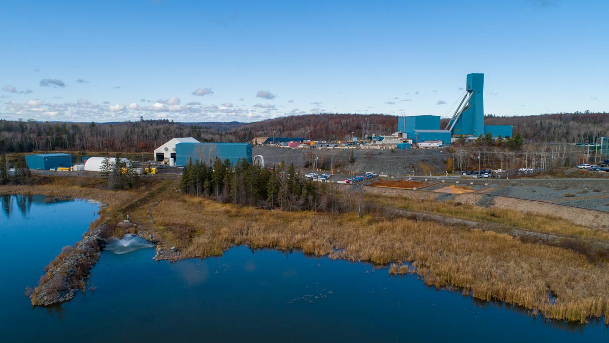 harry oakes gold mine