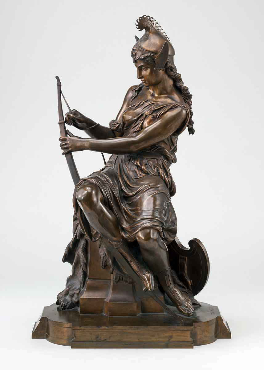 hebert amazon preparing battle statue
