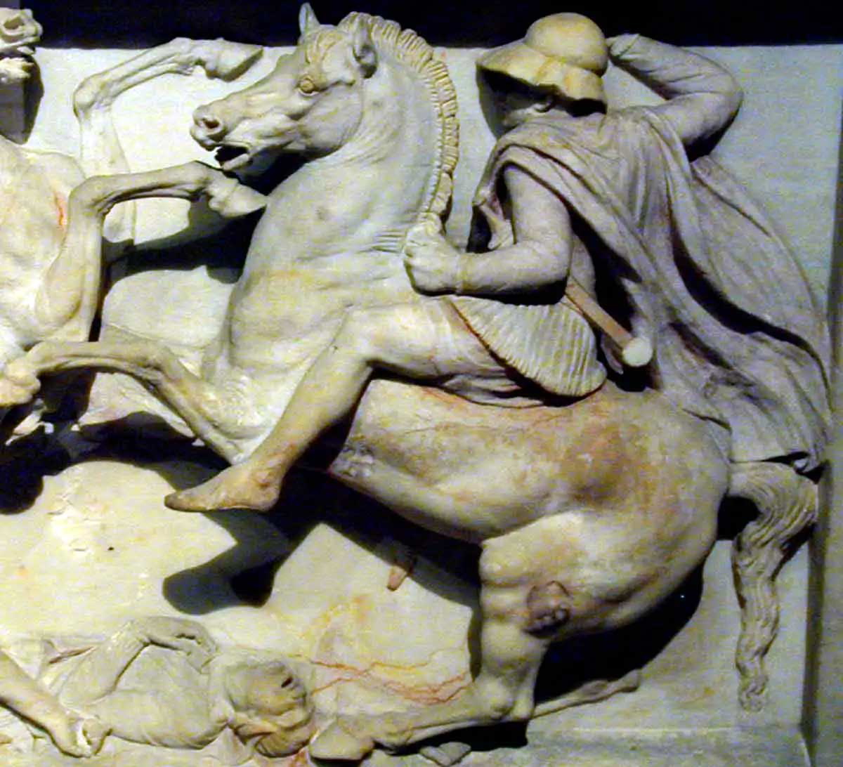 hellenistic cavalry alexander sarcophagus.jpg