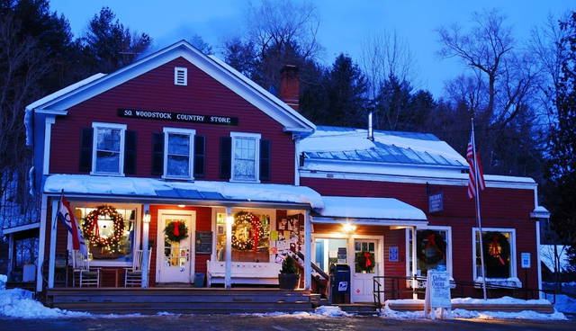 historic christmas towns us visit