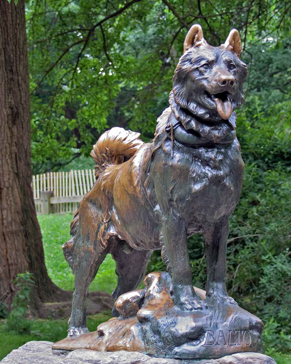 serum run balto statue