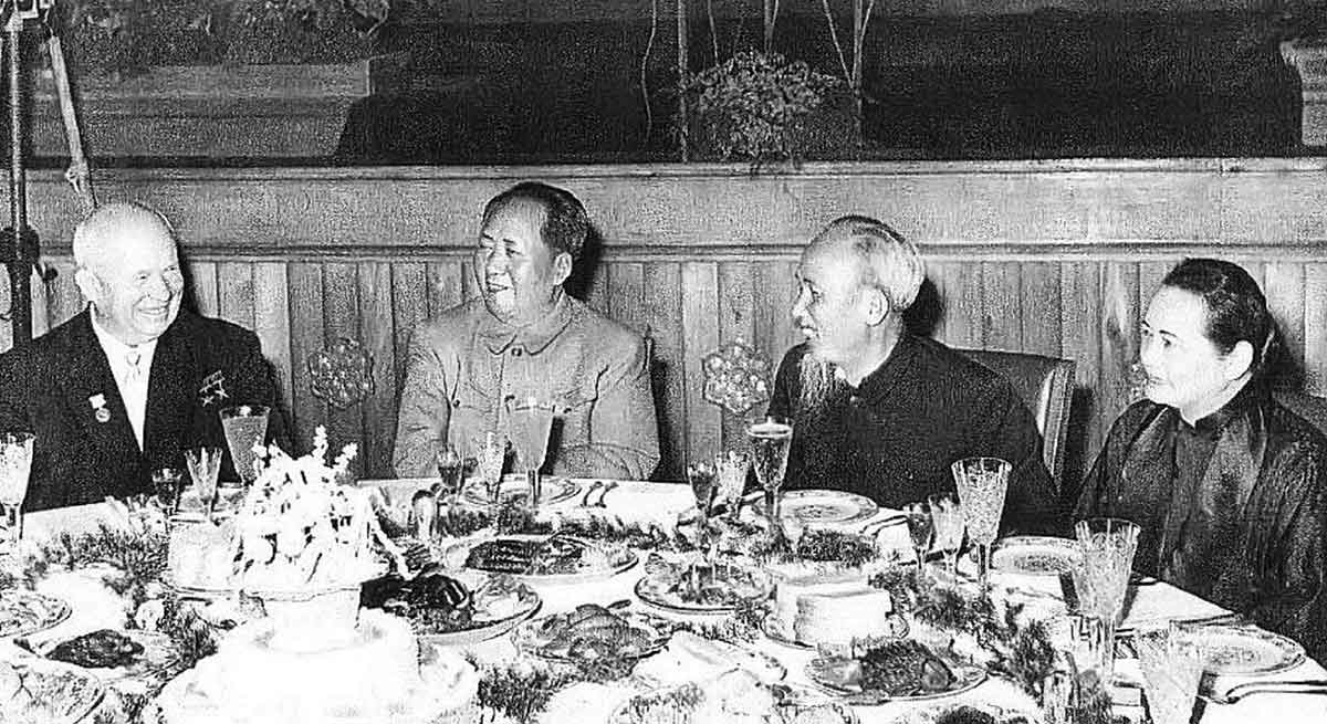 Khrushchev with Mao in China