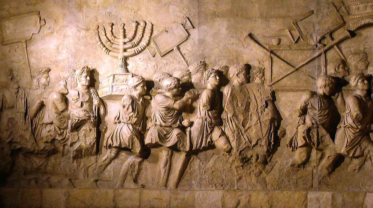 arch titus spoils