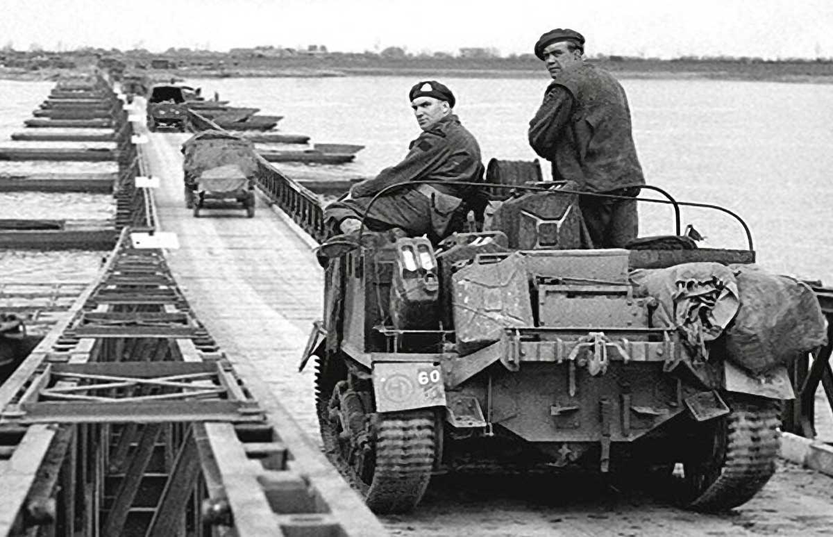 british officers crossing rhine WWII