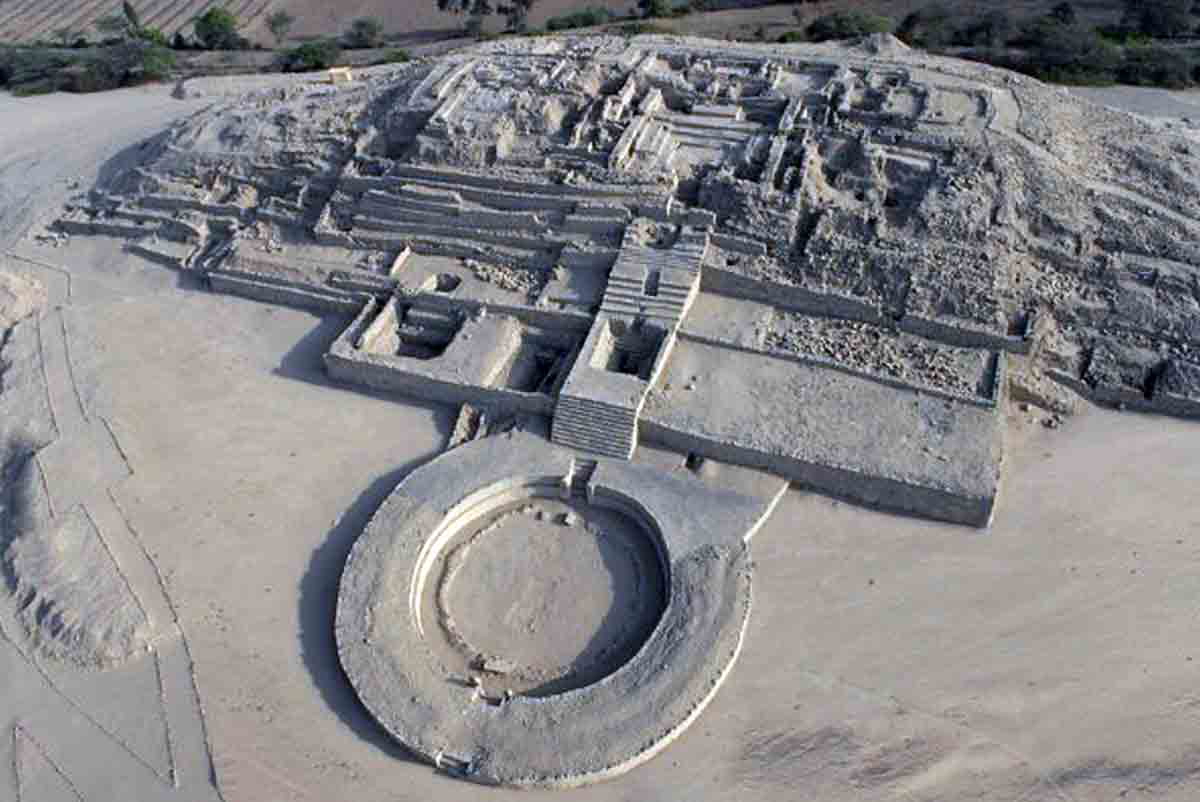 caral world heritage site peru