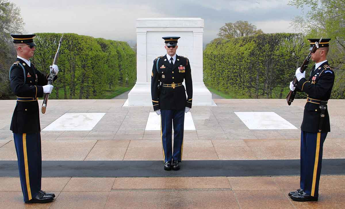 changing guard ceremony arlington national cemetery