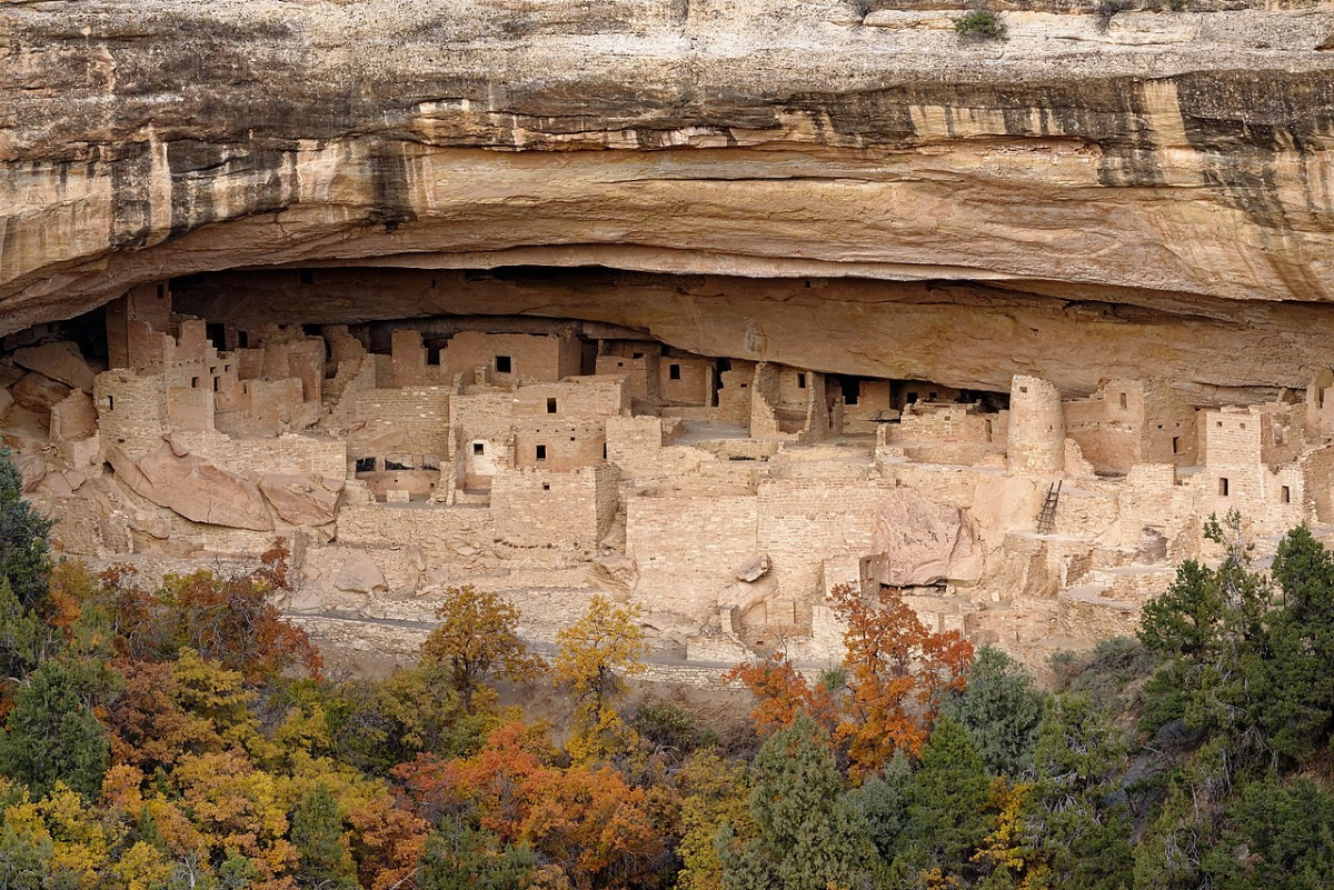 cliff palace mesa verde park colorado