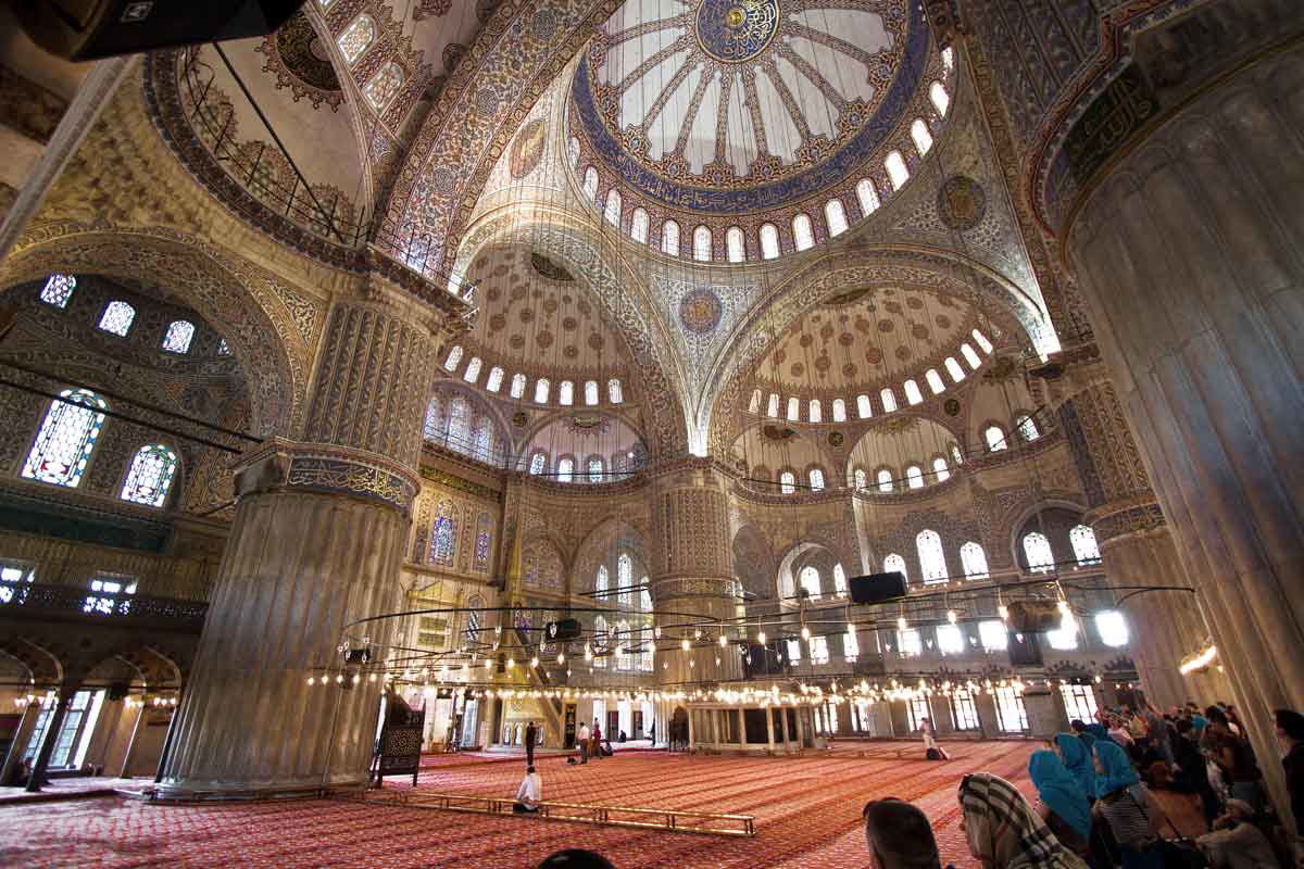 inside sultan ahmet