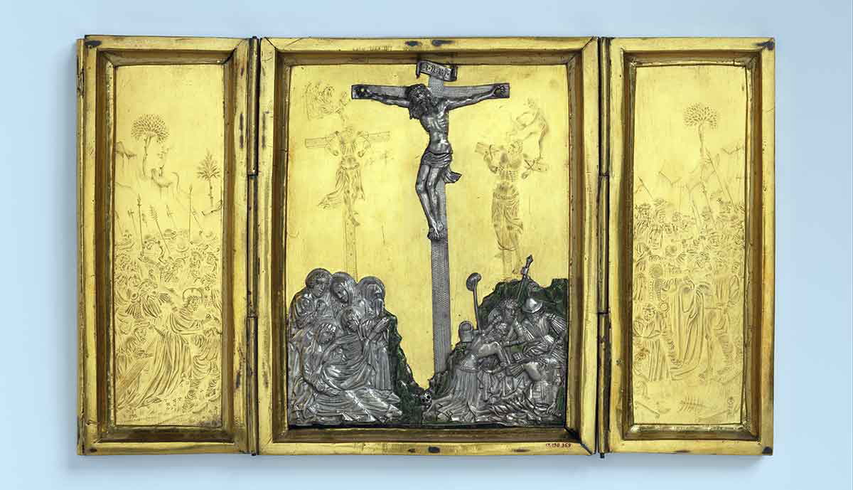 jesus on cross triptych