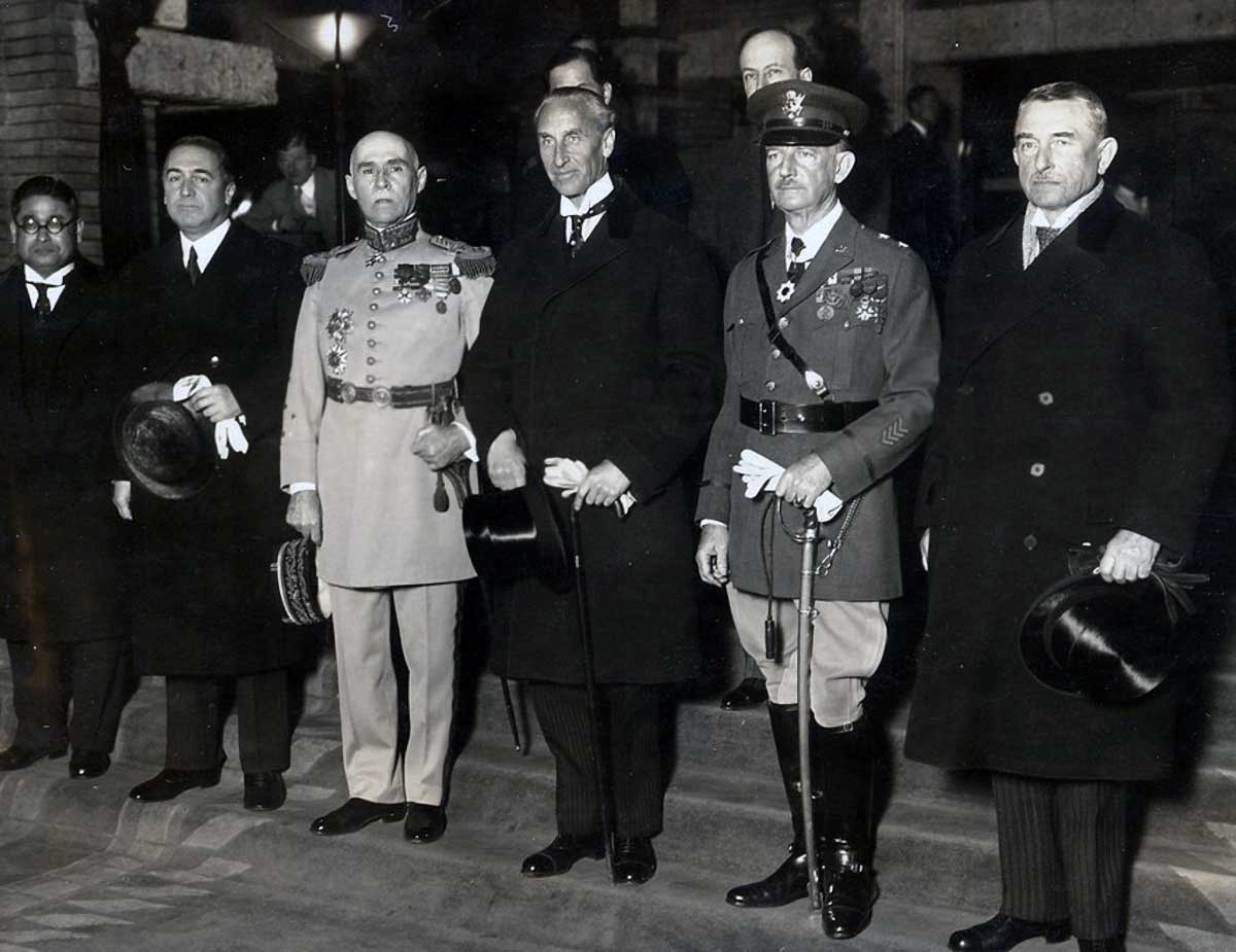 jiji ogawa lytton commission members photo.jpg