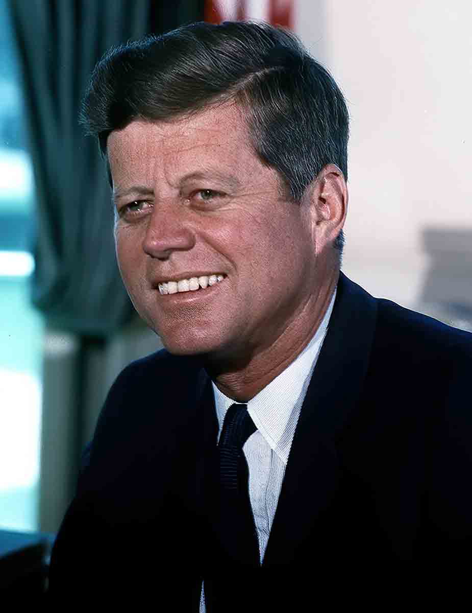 john f kennedy portrait