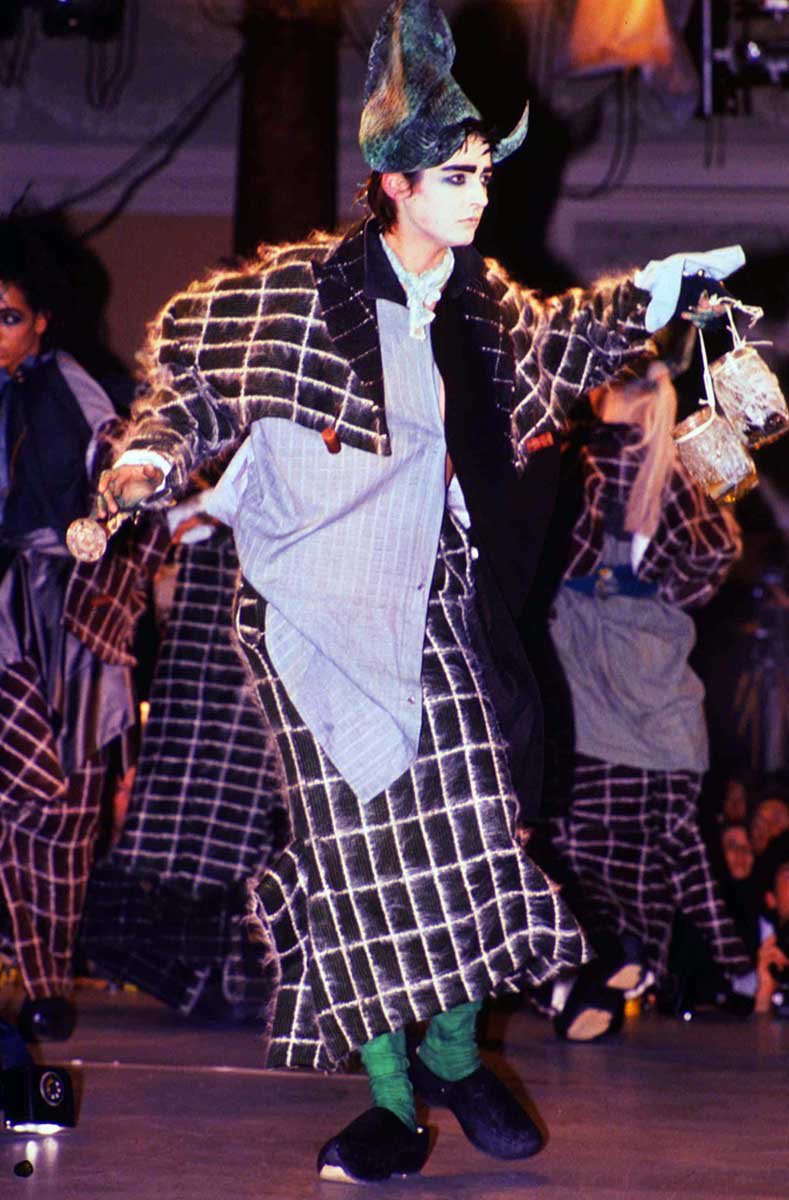 john galliano game photo