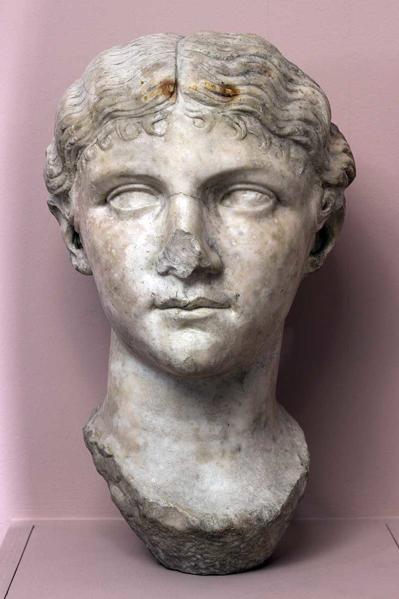 livilla bust sejanus