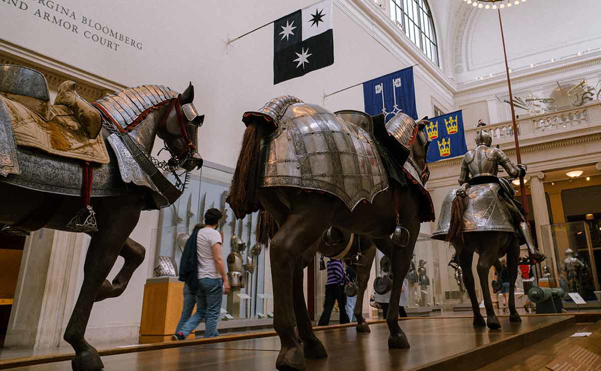 met museum rooms arms armor