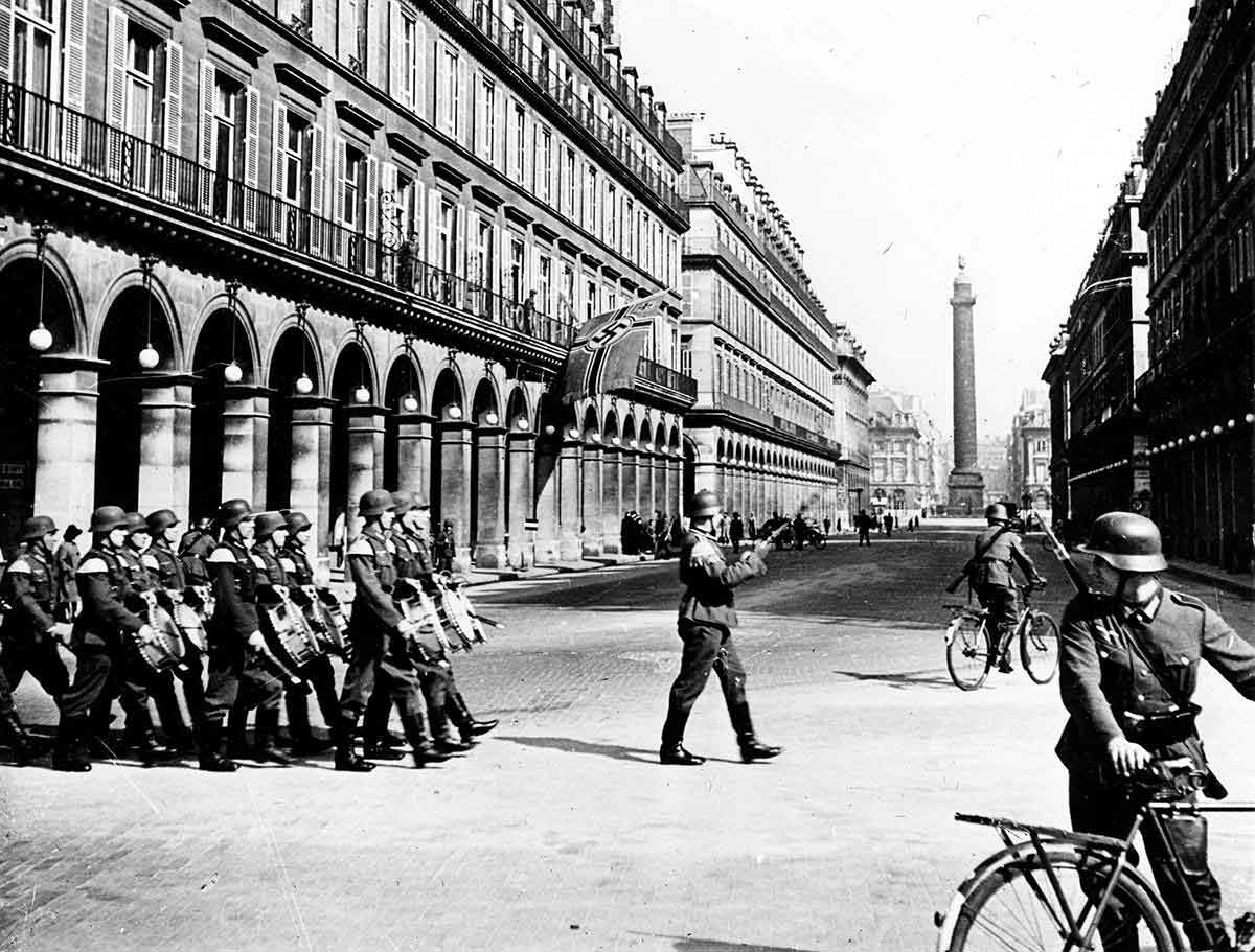 nazis paris france world war ii
