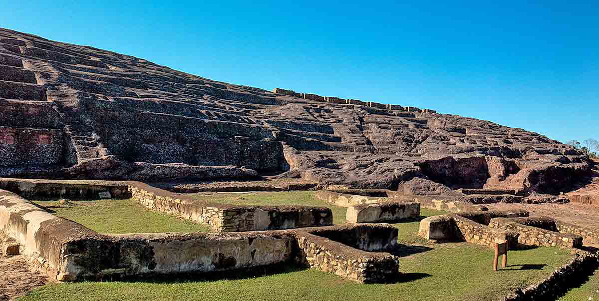samaipata lateral view bolivia