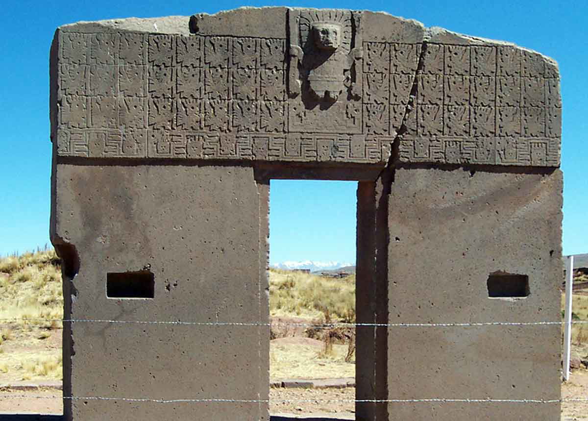 tiwanaku sungate bolivia