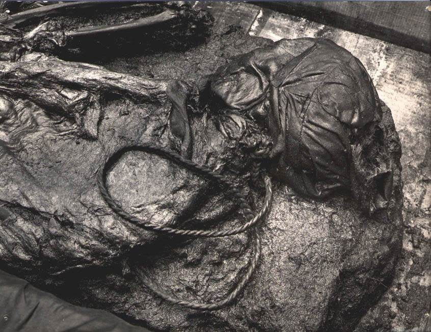 tollund man bog bodies