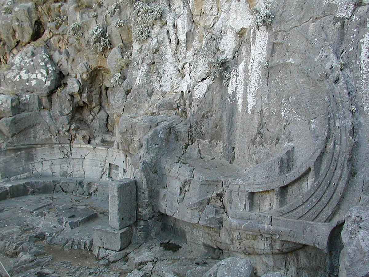 Rhodian Trireme Lindos wikimedia