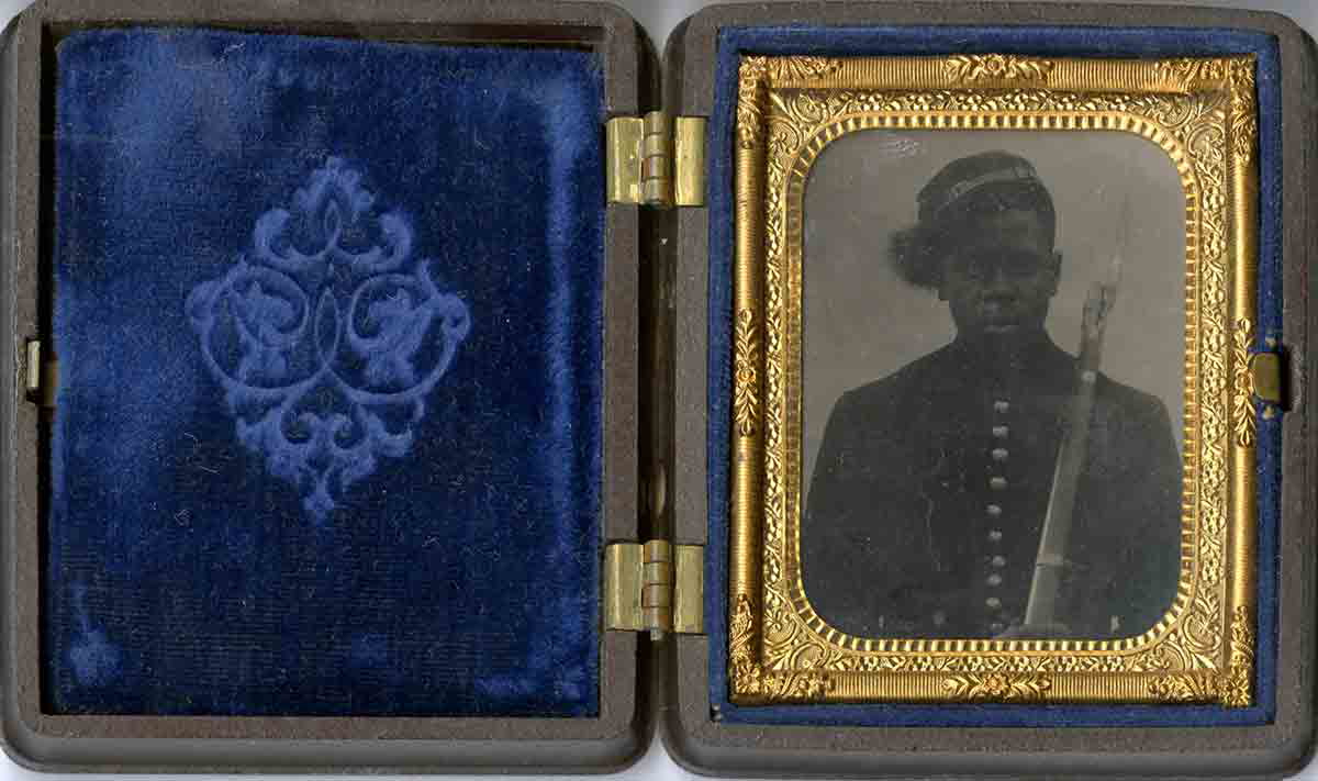 ambrotype civil war soldier