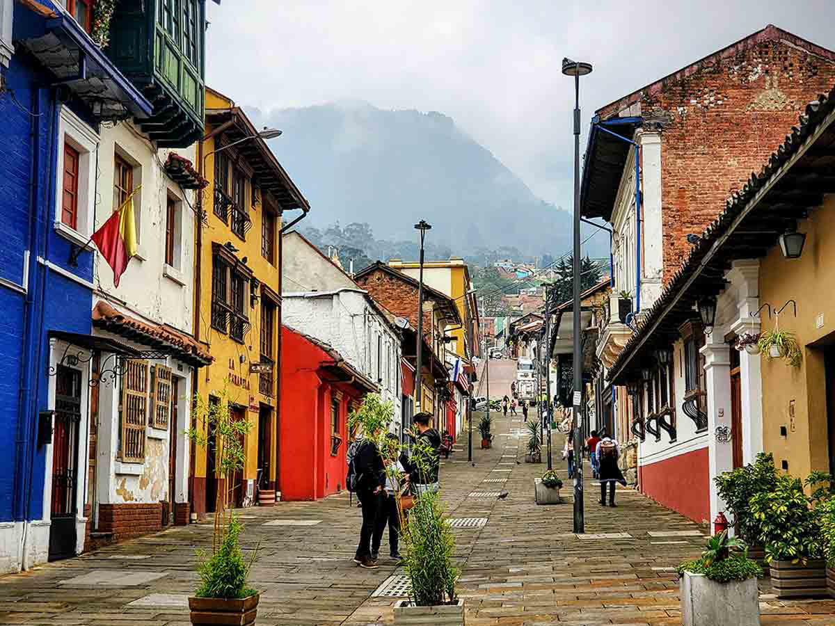 backpacker candelaria bogota